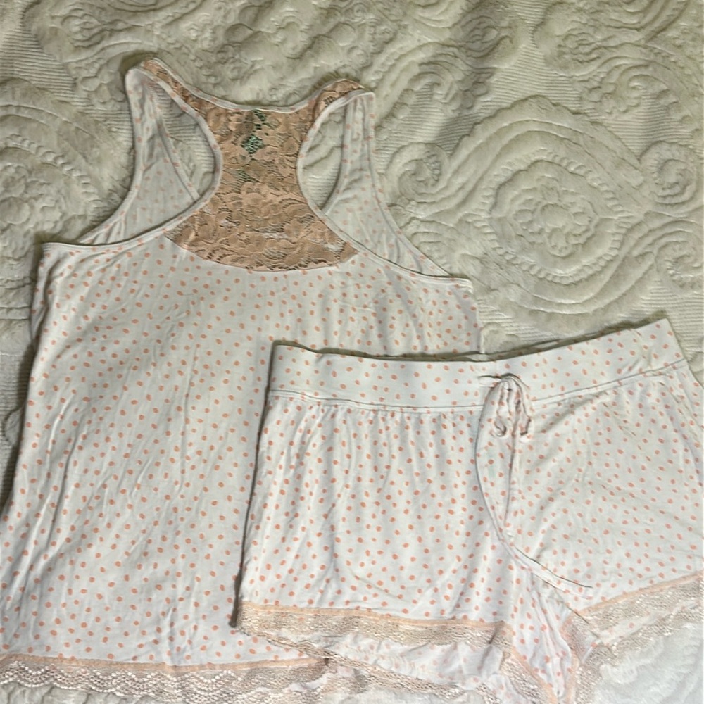 Honeydew USA Women's Pink Polka Dot lace 2pc Sleepwear Set Sz M
